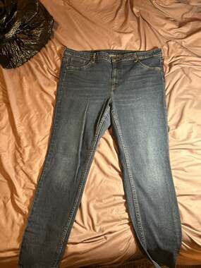 H&M &Denim Curvy Ultra High Waist Ankle Length Jeggings Size 18